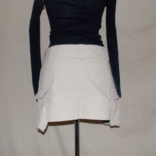 Load image into Gallery viewer, Beige cargo mini skirt (W28)
